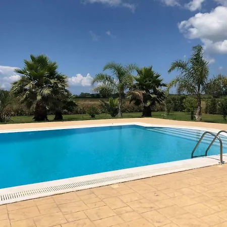 Luxury Near Kourouta Beach Amaliada